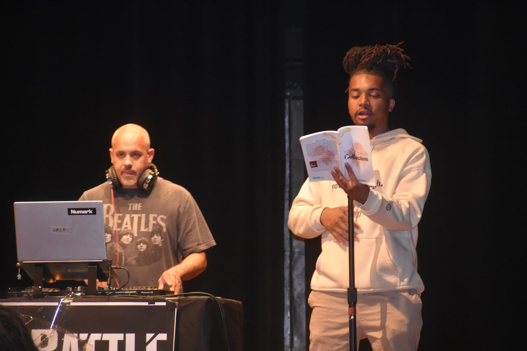 ART BEATS-Art Battle Wilmington! December 6th at 5pm, The Queen.