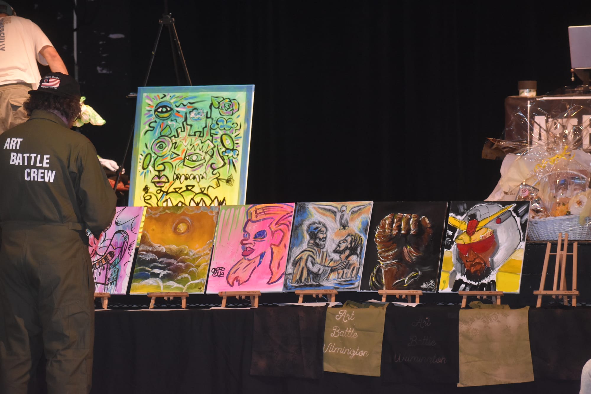 ART BEATS-Art Battle Wilmington! December 6th at 5pm, The Queen.