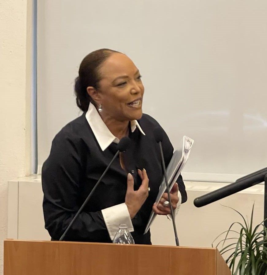 Actress Lynn Whitfield reads poetry at the Wilmington Public Library. Photo Credit: Mark Tyler
