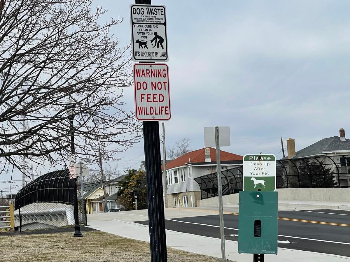 Dog Waste Stations Get New Signs