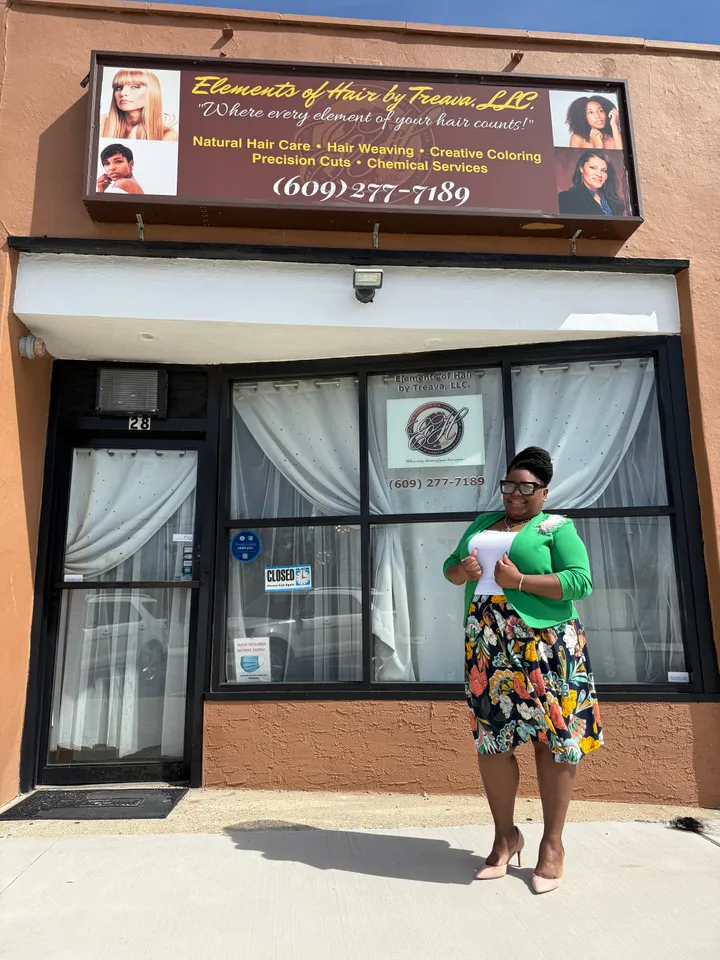 The Salon CEO: Treava Barnes Redefines Black Haircare Excellence