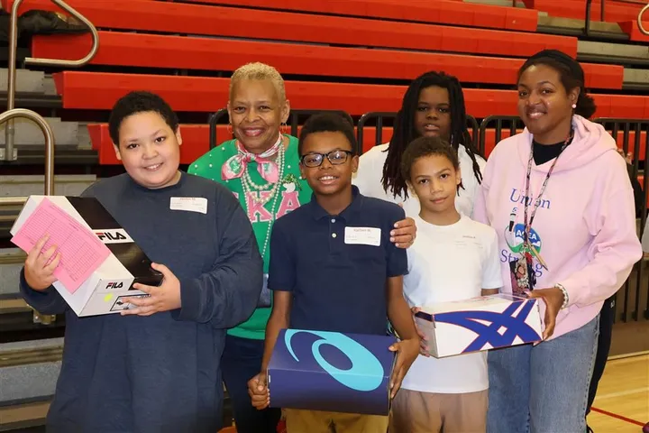 Shoes That Fit and Borgata Donate 500 New Sneakers to Students at AC’s MLK School