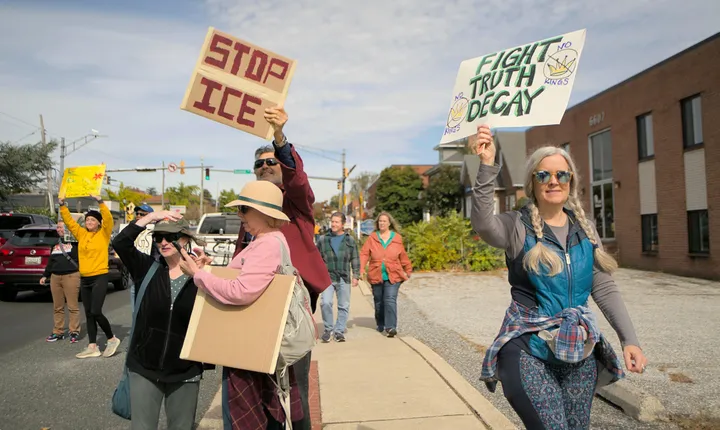 Two U.S. Citizens Killed in ICE-Related Shootings as Officials, Candidates Dispute Use of Force